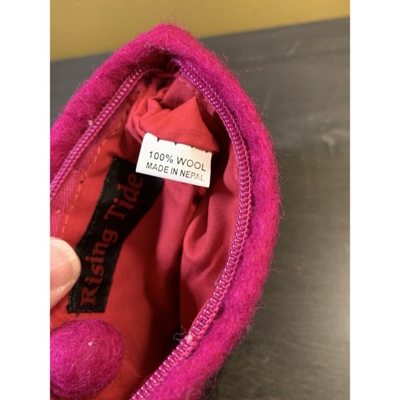 Rising Tide Flower Felted Wool Notions Pouch Knit  Crochet Wool Made in Nepal - Picture 5 of 7